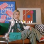 Yeojin Instagram - @Coach 나를 가장 나답게 만들어주는 춤 코치, 태비로 저를 표현해보았어요 :) 다소, 평소와는 다른 무드와 텐션으로 인사드렸지만 힣… 이런 모습또한 저에요 헤헤 이번 코치 폼미쳤다🤟 (오류로 다시 업로드…! 처음본척 해주기 히히) #InMyTabby #CourageToBeReal #CoachNY #CoachKorea #인마이태비 #yeojin #coach #코치 #여진 #YGX #dancer