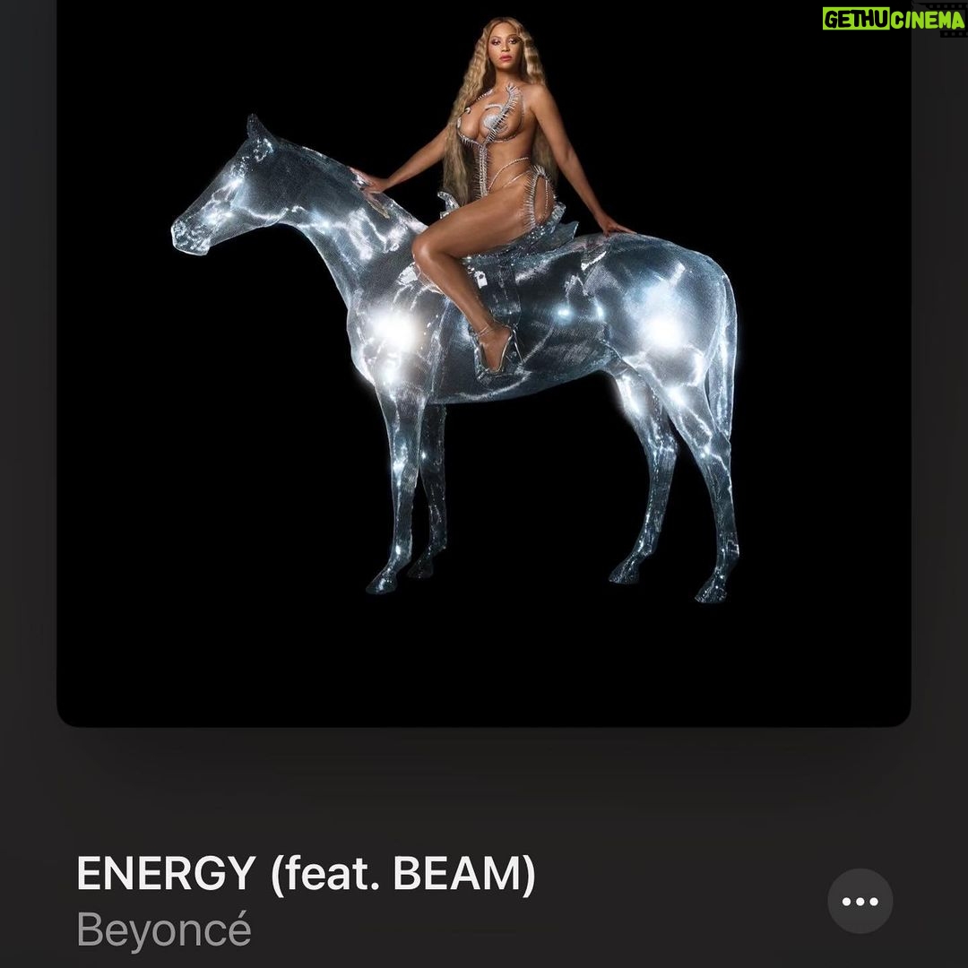 Yeojin Instagram - ENERGY π₯ μ§λ©΄μ μλ €μ€«λλ°λ μ²μ² νλ λΈλꡬ Nλ
μ°¨ @hello_daki #energy #beyonce
