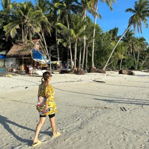 Yeojin Instagram - 🫧🌴

#yeojin #boracay