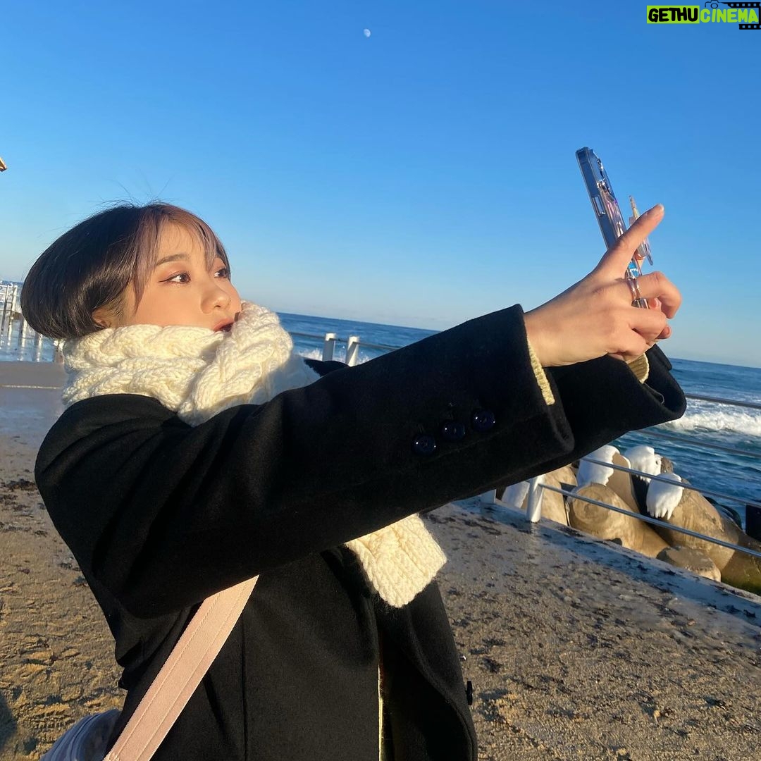 Yeojin Instagram - πβ¨π νκ³ μΆμλ μΌλ€μ ν μμμμ κ°μ¬νλ, ν¨κ»νκ³ μΆμ μ¬λλ€κ³Ό 곡쑴ν μμμμ κ°μ¬νλ, λ€μ ν΄μλ λ μν΄λ³΄κ³ μΆμ λ§μμ κ°μ§μμκ² ν΄μ£Όμ¬μ κ°μ¬νλ νν΄μλ€ :) μΈμ λ κ·Έλ¬νλ― νκ²°κ°μ΄ νλμ© μ²μ²ν λμκ°λ³΄μλ λ§μμμ§μκ³ λ λΆμ§λ°ν΄μ§λ λ΄κ° λμμΌλ©΄ μ’κ² λ€π νν΄λ κ°μ¬νμ΅λλ€μ! μν΄λ μ λΆνλλ €μπ«‘π§‘ #2023 #2024 #yeojin #π