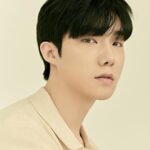 Yeon Seung-ho Instagram - Spring will come and so will happiness. Hold on. Life will get warmer. - Anita Krizzan -