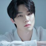 Yeon Seung-ho Instagram - I'm looking forward to my future. It may be a little hard, but you will be very happy. Just enjoy it. 아스피린스튜디오