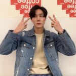 Yeon Seung-ho Instagram – #협찬
–
다가오는 봄에는 역시 #청자켓 #청청패션 

제가 사랑하는 #데님 💙 
#데님 은 #필로그램 👍

photo by @givethinkyou 

The cold winter will pass with time, and the warm spring will welcome you. Inthemass