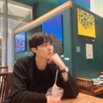 Yeon Seung-ho Instagram - Our greatest glory is not in never falling, but in rising every time we fall. - Confucius - 롯데월드몰