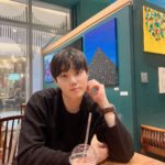 Yeon Seung-ho Instagram - Our greatest glory is not in never falling, but in rising every time we fall. - Confucius - 롯데월드몰
