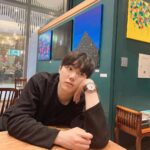 Yeon Seung-ho Instagram - Our greatest glory is not in never falling, but in rising every time we fall. - Confucius - 롯데월드몰