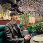 Yeon Seung-ho Instagram - You just have to enjoy your life with the people you like🌿 디라이프스타일키친 잠실점
