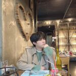Yeon Seung-ho Instagram - 볼 빵빵 바람 넣고 멍 때리기😜