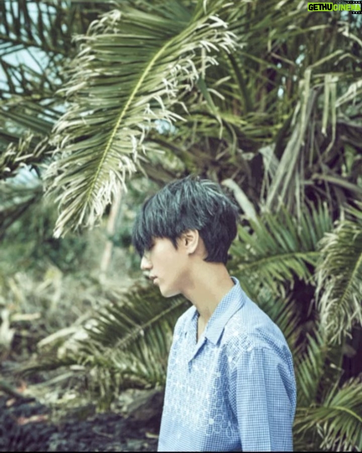 Yesung Instagram - Over time, all colors will fade. I don't want your color to fade. let's cheer up today.