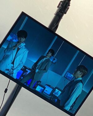 Yesung Instagram - 푸르게 빛날 오늘을 위해  #KRY 🌤