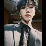 Yesung Instagram - Semuanya, malam yang indah.🌛 D -1 ..