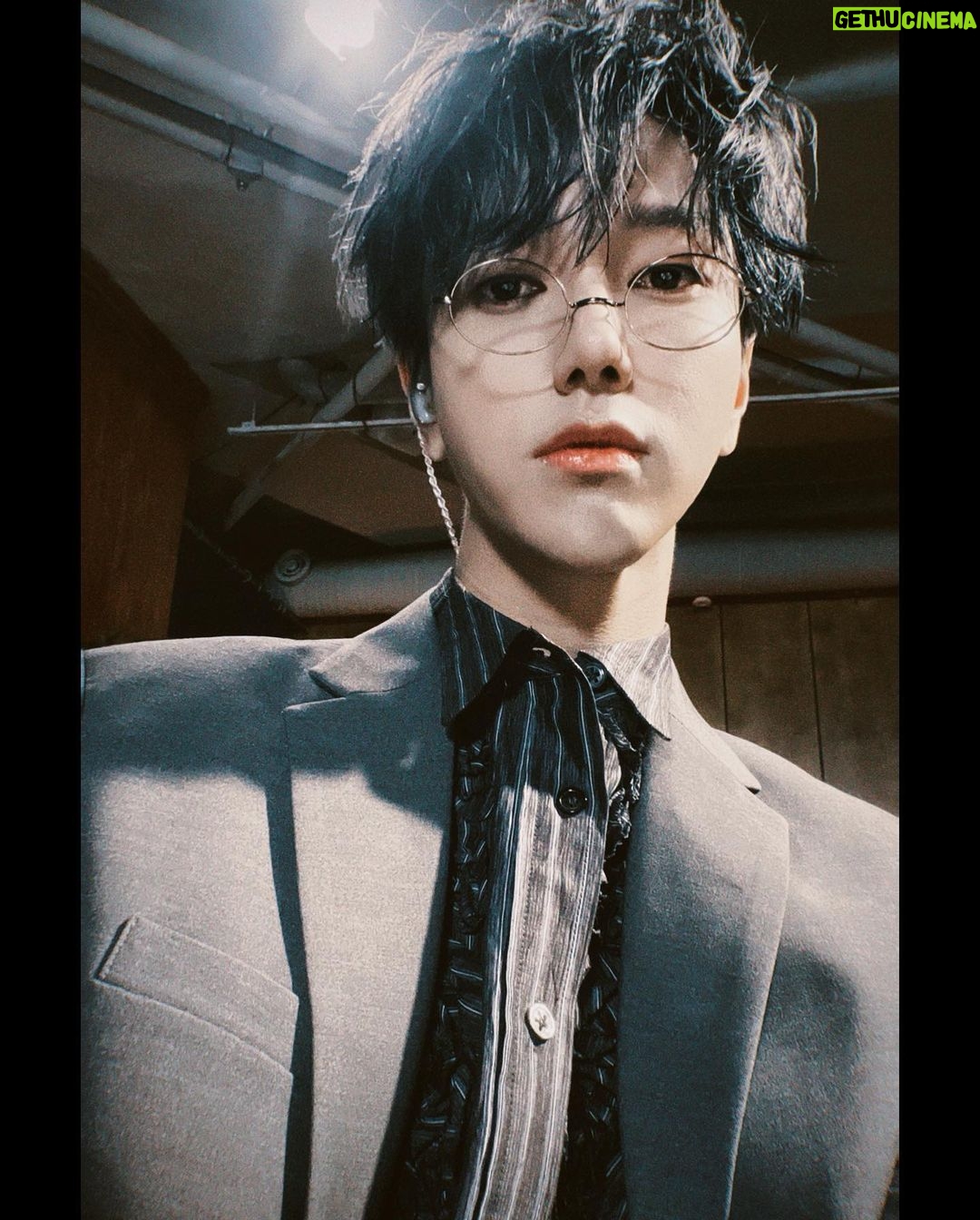Yesung - 237.5K Likes - Semuanya, malam yang indah.🌛 D -1 ..