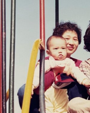 Yesung Instagram - The greatest happiness in life.. 
To be sure that we are loved 👨‍👩‍👦‍👦 #가족사진