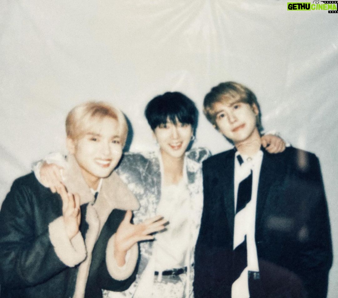 Yesung - 236.4K Likes - Our 16th anniversary. 💙💙