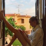 Ylva Bjørkaas Thedin Instagram – Sykt hva man kan få til med greenscreen og fake tan Barcelona, Spain