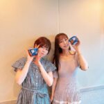 Yoko Hikasa Instagram - 😈 Lv1魔王とワンルーム勇者 ご視聴ありがとうございました！ ラジオの方も無事配信最終回を 迎えて、最後は生放送まで...！ 魔王様役の大空直美ちゃんと タッグを組んでラジオできたのは 私にとっても新鮮で勉強に なることばかり。 後輩世代はほんとに皆真面目で 良い子ばかりで😭✨ 私もちゃんと仕事しよって思った笑 大空ちゃんは魔王様のような役どころが 多いのですが、本人は優しくて繊細。 ガラス玉のようにキラキラして いつでもリスナーさんの事を 1番に考えていました。 ボケツッコミがくるくる入れ替わり 毎回楽しくて楽しくて 1クールだけで終わってしまうのが 寂しかったなあ。 2期があるのを信じて待つ！ むちらじ2も待つ！！ 魔王様！ついていきます！ #lv1魔王とワンルーム勇者 #むちらじ #大空直美 #魔王 #日笠陽子 #秘書