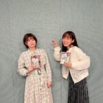 Yoko Hikasa Instagram - 😈 Lv1魔王とワンルーム勇者 ご視聴ありがとうございました！ ラジオの方も無事配信最終回を 迎えて、最後は生放送まで...！ 魔王様役の大空直美ちゃんと タッグを組んでラジオできたのは 私にとっても新鮮で勉強に なることばかり。 後輩世代はほんとに皆真面目で 良い子ばかりで😭✨ 私もちゃんと仕事しよって思った笑 大空ちゃんは魔王様のような役どころが 多いのですが、本人は優しくて繊細。 ガラス玉のようにキラキラして いつでもリスナーさんの事を 1番に考えていました。 ボケツッコミがくるくる入れ替わり 毎回楽しくて楽しくて 1クールだけで終わってしまうのが 寂しかったなあ。 2期があるのを信じて待つ！ むちらじ2も待つ！！ 魔王様！ついていきます！ #lv1魔王とワンルーム勇者 #むちらじ #大空直美 #魔王 #日笠陽子 #秘書