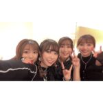 Yoko Hikasa Instagram - 🐶 幻日のヨハネ 振り返り＆13話上映会 参加させて頂きました！ みんな最終話は見てくれたかな？ 一人前になったヨハネが ヌマヅを救いたいと思う気持ち。 大切な事を教えてくれた仲間達。 歌は、想いです。 声に乗せて貴方へ届ける、 大切な想い。 1人で歌っていたヨハネが 皆と立つステージは 何度見てもぐっときます。 きっと、ライラプスは 応援してくれる皆と 同じ存在なんだったと思う。 貴方は私、だったんだね。 今も、これからも、 ライラプスはヨハネ達を 側で見守り続けます。 ここにいます。 ヨハネを応援してくれた 皆さん、ありがとうございました☺️ #幻日のヨハネ #小林愛香 #小宮有紗 ちゃん #斉藤朱夏 ちゃん #日笠陽子 #さよなら #おかえり #ただいま #また会おうね 新宿ピカデリー