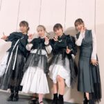 Yoko Hikasa Instagram - 🔮 本日幻日のヨハネ 振り返り上映会 新宿ピカデリーさん、 シネマサンシャイン沼津さんに お邪魔してきました〜✨ 長年Aqoursちゃん達を 温かく見守ってくれる皆さん。 まるでライラプスのようでもあり、 ライラプスである私さえも 見守ってくれていて、 ありがとうございました！ そしてAqoursちゃん達の絆と、 3人が笑い合って楽しそうな顔を 見る事ができて私も幸せでした。 ヨハネは今まさに一人前の階段を 登り切る直前なので愛香には最後の最後まで Aqours皆と支え合いながら ヨハネと共に過ごせますように✨ 沼津には愛があるね。 ご飯も美味しいよお。 お寿司🍣無事食べました！ ハナマルパンも！ 松月さんもお土産をくださったり 美味しくて幸せです！ 本当に楽しい一日でした！！ 9/24にも上映会参加させて いただきますので、 皆さん是非また会いに来てください✨ #幻日のヨハネ #小林愛香 @kyanstagram_ #降幡愛 @furihatagram #逢田梨香子 @aida_rikako_ #日笠陽子 #新宿ピカデリー #シネマサンシャイン沼津 #ヌマヅ #また行きたい #駅で買える寿司のレベルを超えている #ハナマルパン #試行錯誤 #私はみかんプレーンを食べたよ