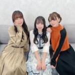 Yoko Hikasa Instagram - 🍨 井澤詩織ちゃん @shiori_izawa0201 との生配信、 机のアイスが溶けるほど 見てくださった皆さんありがとー！ しーたむとの接点の見えなさが 皆さんの好奇心を刺激しましたかな？ そうだね、共演はあっても イベントや配信とかで一緒に なることがほんとなかったので 新鮮な絡みだったのでは！ 来年放送のアニメハイスピも 見ておくれよな〜〜！！ そして今回ゲストに 澤田姫ちゃん @hime_sawada__ なんて良い子＆可愛い子なんや〜😭✨ 空手やらアクロバティックの話の ギャップにももうメロメロや！ しーたむがとても慕われていて 2人を見ていて幸せな気持ちに なりました！！！！ 本当に楽しかった〜！！ 次回は未定ですので、 是非公式Xなどでチェックしてくださいね✨ 次回も早くやりたーーい！！ #井澤詩織 #澤田姫 #日笠陽子 #机のアイスが溶けるほど #新番組 #アイス #溶けてた