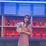 Yoko Hikasa Instagram - ☀️ 超声優祭2023 スナックひだまり、 無事閉店しました〜！ いや〜 すごい押したな笑笑笑 みんなすまん！笑 ボーイの#川島零士 くんは ものすごいオモロイ逸材を 発掘してしまった気持ちです← めちゃくちゃ楽しかったね〜 お喋りして、 カラオケして、 初めましてのメンバーも いろんな事を知れて、 ああ人との出会いって 本当に良いものだなあと。 キセキのようなものだなあ。 貸切営業では、 なつかしの太陽と月を 川島君とデュエットしました〜 人前で初めて歌ったー ゲストお客様の皆さん、 見てくれた皆さん、 そしてお花とお手紙を 送ってくれた#南條愛乃 ちゃん！ 本当にありがとうございました！ #超声優祭2023 #スナックひだまり #川島零士 くん #内田彩 ちゃん #岡咲美保 ちゃん #小笠原仁 くん #速水奨 さん #降幡愛 ちゃん #日笠陽子 #ママ #帰り際に #キャバ嬢に間違えられた #爆笑した