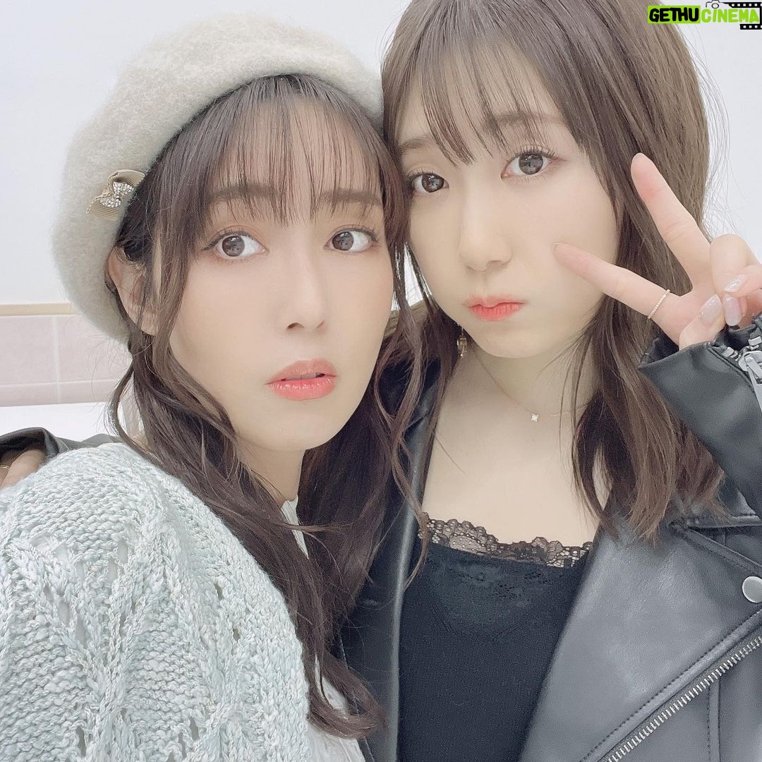 Yoko Hikasa - 7.5K Likes - 🌞
お日様ぐみ
最新回見てくれた!?
https://twitter.com/ohisama_gumi/status/1641331517984239617
里菜Pは私を森ガールに、
日笠Pは里菜をロックに
お互いをプロデュース✨
打ち合わせてないけど
なんかハチナナみたいになった!
コスプレみたいで
超楽しかったよ〜❣️
写真撮るたびに
表情つくりだす
女優魂、見て?笑
#お日様ぐみ
#日笠陽子
#日高里菜
#プロデュース
#nana
#ハチ
#服交換