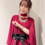 Yoko Hikasa Instagram - 🌸 本日は映画らくだい 魔女フウカと闇の魔女の 舞台挨拶でした！ #井上ほの花 ちゃん #田村睦心 #石見舞菜香 ちゃん #小野賢章 #浜名監督 #日笠陽子 の6人での登壇だったよ〜 メイク:福井さん 衣装:南ちゃん　@m1nam1_515 メガイラさんはこんな役です〜 って、公式の腕輪の写真 送ったら衣装さん笑ってたわ！笑 腕輪はゴールドで、 お洋服もメガイラさんに 似たものを探してくれました😭 ありがとう〜✨ #らくだい魔女 #フウカと闇の魔女 #舞台挨拶 #初の #夜会巻き #ポップコーン #塩バター #バター多め #うまい #差し入れのお菓子 #うまい #新宿バルト9 #tohoシネマズ