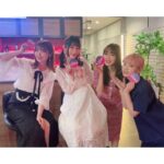 Yoko Hikasa Instagram - ☀️ 超声優祭2023 スナックひだまり、 無事閉店しました〜！ いや〜 すごい押したな笑笑笑 みんなすまん！笑 ボーイの#川島零士 くんは ものすごいオモロイ逸材を 発掘してしまった気持ちです← めちゃくちゃ楽しかったね〜 お喋りして、 カラオケして、 初めましてのメンバーも いろんな事を知れて、 ああ人との出会いって 本当に良いものだなあと。 キセキのようなものだなあ。 貸切営業では、 なつかしの太陽と月を 川島君とデュエットしました〜 人前で初めて歌ったー ゲストお客様の皆さん、 見てくれた皆さん、 そしてお花とお手紙を 送ってくれた#南條愛乃 ちゃん！ 本当にありがとうございました！ #超声優祭2023 #スナックひだまり #川島零士 くん #内田彩 ちゃん #岡咲美保 ちゃん #小笠原仁 くん #速水奨 さん #降幡愛 ちゃん #日笠陽子 #ママ #帰り際に #キャバ嬢に間違えられた #爆笑した