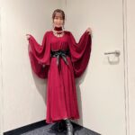 Yoko Hikasa Instagram - 🌸 本日は映画らくだい 魔女フウカと闇の魔女の 舞台挨拶でした！ #井上ほの花 ちゃん #田村睦心 #石見舞菜香 ちゃん #小野賢章 #浜名監督 #日笠陽子 の6人での登壇だったよ〜 メイク:福井さん 衣装:南ちゃん　@m1nam1_515 メガイラさんはこんな役です〜 って、公式の腕輪の写真 送ったら衣装さん笑ってたわ！笑 腕輪はゴールドで、 お洋服もメガイラさんに 似たものを探してくれました😭 ありがとう〜✨ #らくだい魔女 #フウカと闇の魔女 #舞台挨拶 #初の #夜会巻き #ポップコーン #塩バター #バター多め #うまい #差し入れのお菓子 #うまい #新宿バルト9 #tohoシネマズ