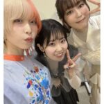 Yoko Hikasa Instagram - AJ！ 2日目は 博報堂さんにてはたまステージ。 #東山奈央 #朝比奈丸佳 ちゃん #下野紘 さん と今後の展開や新キャラについて 話したよ〜 次はディズニープラスさんにて #逢坂良太 #小野友樹 とはたまステージ！ さらにさらに #大塚剛央 #古賀葵 ちゃん を加えて #ハライチ岩井 さん #青木アナ と 大喜利、いやちがった、 クイズコーナーやったよ〜。 私は二日間で はたまメンバー皆と会えたし きのひなちゃんのお祝いもできて 非常にはたま色に染まったAJでした！ #はたらく魔王さま #新キャラ #アシエスよろしくね #大喜利 #ドリー のやつ #私は塩の魔神だー #書けばよかった #帰ってから思いつくやつな #あ #剛央ファンのみなさん #甘やかしてやってください笑 #今後も剛央を宜しくお願いします #写真うまく載せられてるかな #ドキドキ 東京ビッグサイト(東京国際展示場)