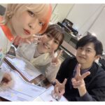 Yoko Hikasa Instagram - AJ！ 2日目は 博報堂さんにてはたまステージ。 #東山奈央 #朝比奈丸佳 ちゃん #下野紘 さん と今後の展開や新キャラについて 話したよ〜 次はディズニープラスさんにて #逢坂良太 #小野友樹 とはたまステージ！ さらにさらに #大塚剛央 #古賀葵 ちゃん を加えて #ハライチ岩井 さん #青木アナ と 大喜利、いやちがった、 クイズコーナーやったよ〜。 私は二日間で はたまメンバー皆と会えたし きのひなちゃんのお祝いもできて 非常にはたま色に染まったAJでした！ #はたらく魔王さま #新キャラ #アシエスよろしくね #大喜利 #ドリー のやつ #私は塩の魔神だー #書けばよかった #帰ってから思いつくやつな #あ #剛央ファンのみなさん #甘やかしてやってください笑 #今後も剛央を宜しくお願いします #写真うまく載せられてるかな #ドキドキ 東京ビッグサイト(東京国際展示場)