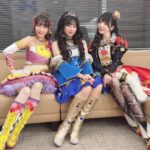 Yoko Hikasa Instagram - ❤️ アイカツミュージックフェスタ 美月・エルザ・ひびき Take Me Higher 三人写真です〜✨ リス子さん、りささんとは コロナ前の中止になったライブのあとに 3人でご飯を食べに行って いつか3人で踊ろうと話してたんですよね〜✨ スケジュールの関係で3人で合わせての練習が中々出来ない中で、 撮って頂いた映像を穴があくまで見たり 一度きりのゲネで時間の限り合わせたり。 数少ない中でも全員がストイックに 全力でのぶつかり合いを感じました。 振り付けの先生には タイミングが合うとかじゃなくて 各々で踊っても個が強くて成立していて そしてそれがまた良いと言われ、 なるほどこの3人ぽいと妙に納得しました笑 本当に楽しかった！！ また3人で踊り歌う日がきたら良いなあ😭✨ そしてりささんとは、 エルザ（声/歌）を分かち合った仲でもあります！ ありがとう！ジャパン！！ でんぱポーズも❣️ #アイカツ #アイカツスターズ #アイカツフレンズ #アイカツオンパレード #トライスター #美月 #エルザ #ひびき #リス子 さん #りさ さん 東京ガーデンシアター