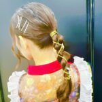 Yoko Hikasa Instagram - 21日グラブルフェス出演しました♫ 来てくれた人見てくれた人ありがとう❣️ メイク:福井さん　衣装: @m1nam1_515 さん サイドの色が緑と赤で左右違うの〜 髪型もちょっとエスニック風。 #グランブルーファンタジー #グラブルフェス #フリー初仕事！