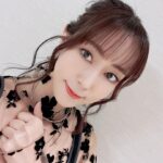 Yoko Hikasa Instagram - 🌸 あにレコTVに出演させて頂きました！ 以前、SHAMANKINGの時も お話しにお邪魔したのですが、 今回FLWOERSでも 再度お邪魔させてもらえて嬉しい！ いよいよ本日、1/9から SHAMANKING FLOWERS 放送スタートです！！！ #shamanking #flowers #あにレコtv #井上裕介 さん #美山加恋 ちゃん #日笠陽子 テレビ東京