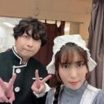 Yoko Hikasa Instagram - 🥄 スプーンの盾 私は千穐楽を迎えました！ お越しくださった皆さん ありがとうございました！ 満員御礼でした〜 12/29の公演では カレーム:小野Dお兄ちゃん ナポレオン:高木渉さん/山口勝平さん タレーラン:関俊彦さん でした！ 朝小屋入りして、 昼の回のリハをしていた時、 渉さんの自由を楽しむ気持ちと 小野Dお兄ちゃんの優しさと 関さんのどっしり感を感じて、 あ、なんかぐずもず考えてたけど 今と、お芝居と、お遊びすらも まるごと純粋に楽しんだら良いんだって 瞬間的に思ったのをきっかけに 急に新しいマリーが生まれてしまいました。。 カレーム小野Dお兄ちゃんは 全身で全部受け取めてくれました。 夜公演の前では、 いいから好きにやれ〜 全部受けるから！！！って 言ってくれてたんだよ🫶 妹想いだろ？ 本来は稽古やリハを積んでいくのが 舞台のセオリーだと思うのですが 私、声優だしな！！！！！！ 「それも正解！」にしてくれたのは 一座の皆さんの包容力のおかげです！ 私的には解釈の10日、 トライの29日、でした。 一期一会！！！ 本当に勉強になったし 良い経験になったし、 音楽メンバーと、 そしてスタッフの皆さん （コック帽かぶってて皆可愛かった🧑‍🍳） キャストの皆さん、 そして藤沢文翁さん！ 1人でも欠けたら完成しなかった コース料理だったとおもう。 美味しかったね、 楽しかったね〜🥰 こういうのがあるから やめられないぜ！ってなるのよ！ 本日は東京公演の楽日でもあったのでね。 皆お疲れ様でした！！！！ またどこかで！！！！！ #ボイサリオン #スプーンの盾 #小野大輔 さん #高木渉 さん #山口勝平 さん #関俊彦 さん #藤沢文翁 さん #日笠陽子 #ランチ #ディナー #コース料理 #フルコース #ごちそうさまでした 日比谷シアタークリエ