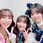Yoko Hikasa Instagram - アイカツフレンズ 5周年イベントの時の 皆との写真です🥰 フレンズは、 フレンズで初めましての子も多かったけど みんな真面目で努力家で めちゃくちゃ良い子しかいないのよ😭 アイカツスタッフの審美眼は いつもすごいなと思う。 ピュアパレットはガタフェスに出演したり コラボカフェがあったりするので 皆さんフレンズイヤーを楽しんで下さい🎵 #アイカツ #アイカツフレンズ #松永あかね #木戸衣吹 #美山加恋 #二ノ宮ゆい #桑原由気 #陶山恵実里 #日笠陽子 #メリークリスマス 日本橋三井ホール