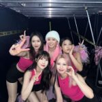 Yoo Jeong-yeon Instagram - 주스걸들~~~~ (옥에티있음)