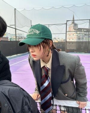 Yoo Jeong-yeon Instagram - @gq_korea 

FEATURE EDITOR 김은희
PHOTOGRAPHER 강혜원 @hyeawonkang 
STYLIST 김미현 @mmmivong 
HAIR&MAKE-UP 박정환 @jeooonghwan