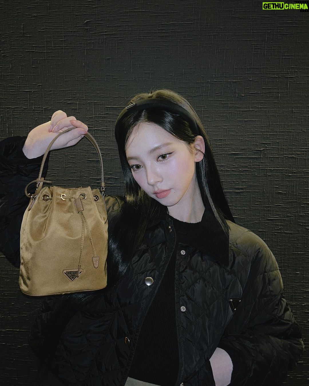 Yoo Ji-min Instagram - Hairhair🎀 @prada #pradafw24