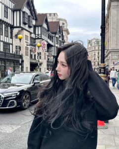 Yoo Ji-min Instagram - 런던여행기