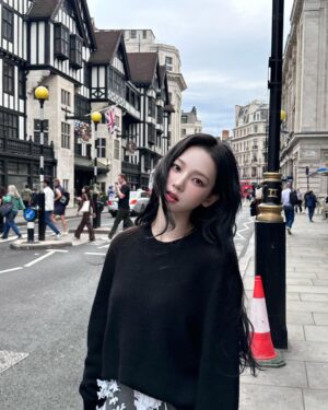 Karina Instagram - 런던여행기