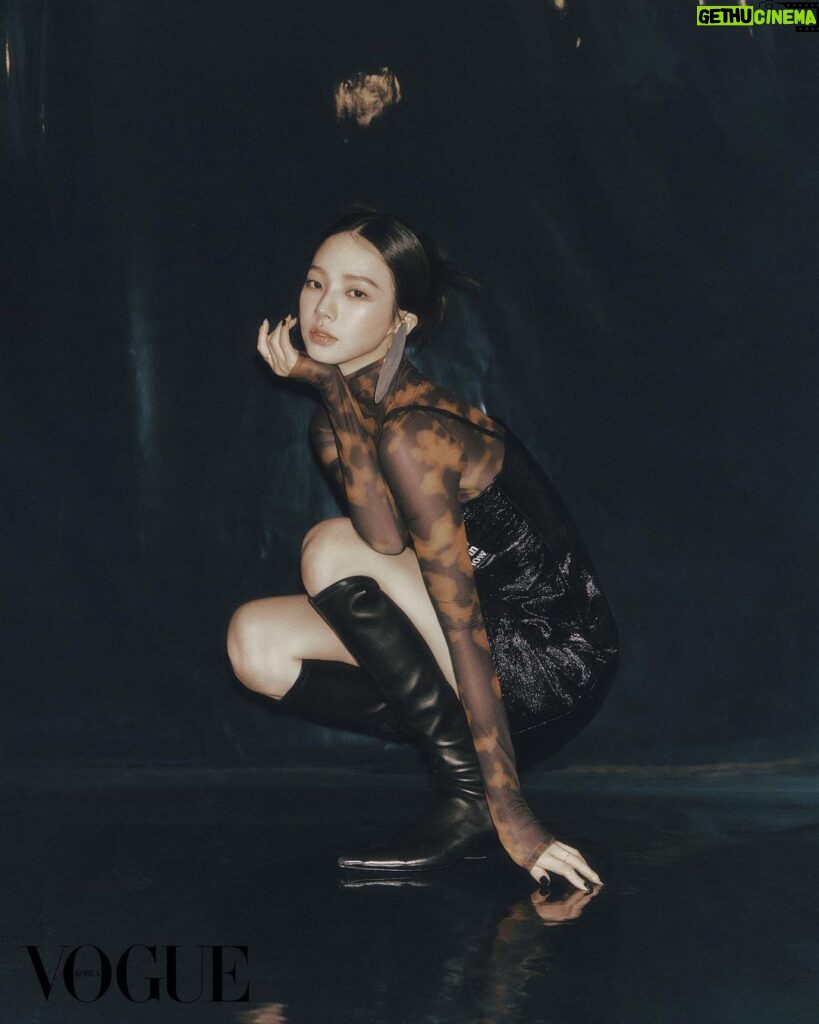 Yoo Ji-min Instagram - Hi Vogue #courregessoundbox #꾸레쥬사운드 #꾸레쥬레이블 #voguekorea