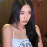 Yoon Bo-ra Instagram - 🖤💜🖤