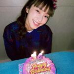 Yoon Bo-ra Instagram - 생일 축하해주셔서 감사합니다🎂 💜Happy bora day💜 🫶🏼Thank you🫶🏼