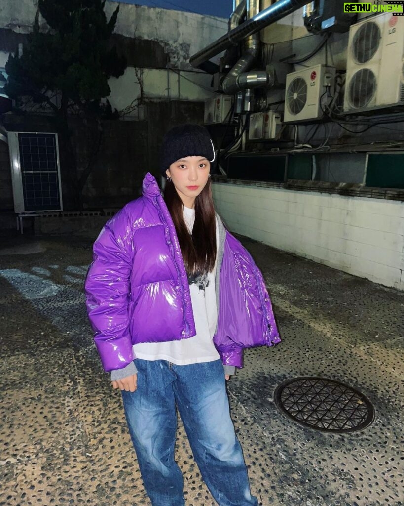 Yoon Bo-ra Instagram - ✨💜I'm purple💜✨
