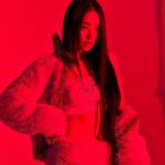 Yoon Bo-ra Instagram - Chance🩸