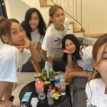Yoon Ji-min Instagram - 이제 30분있음 우리들의차차차~~♡ 내소원하나 여자들끼리 여행가기! 너무 좋아 사랑해~~~~~💚 . . #우리들의차차차 #월요일 #8시40분 #Tvn