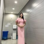 Yoon Ji-min Instagram - 👰‍♀️🤵‍♂️ 십년전 우리의 결혼식을 진행해주셨던 사랑하는 부자언니가.. 또 메이크업을 해주셨던 20년지기 현증언니가.. 오랜만에 드레스를 입는다고 한걸음에 달려와주셨어요 이렇게 사랑받아도 되나 감사한 시간들을 모아봅니다🙏 . . #우리들의차차차 #장부자대표님 #우현증원장님 #로드앤테일러 #아뜰리에쿠 #감사합니다