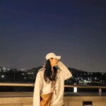 Yoon Ji-min Instagram - 여기저기조기막막막 . . 편한데 이뿌기까지~~ 고마워요 @kodakstyle_kr