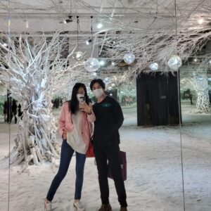 Yoon Ji-min Instagram - 기분좋은 날🤗
.
.
#팀보타 
#탐의숲